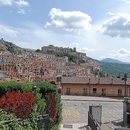 Casina In Collina Con Vista Suggestiva Apartment Muro Lucano Exterior foto